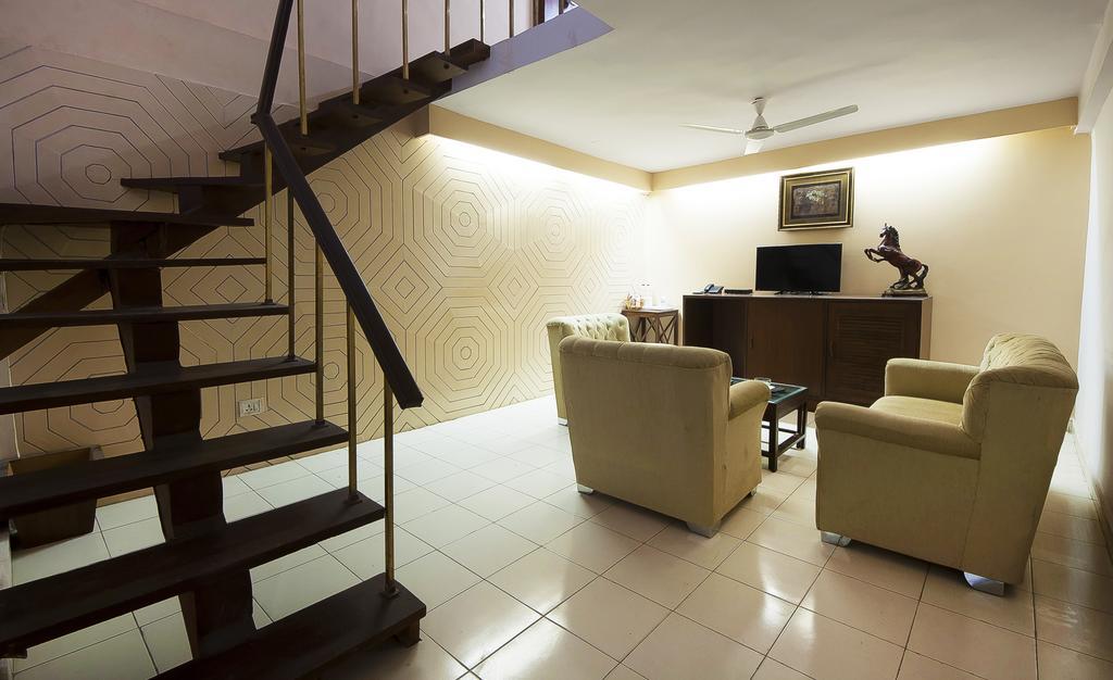 Hotel O Hotel Landmark Inn Delhi  Eksteriør billede